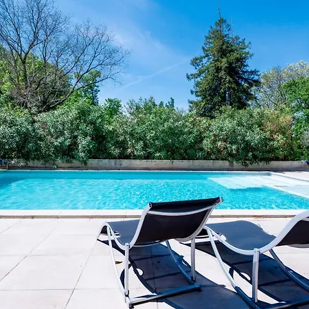 Holiday home La Chapelle Avec Piscine Chauffee Valreas